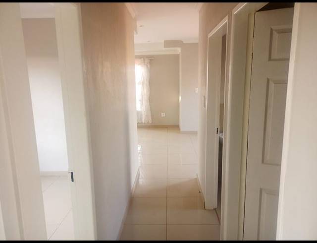 3 BEDROOM HOUSE FOR SALE IN PROTEA GLEN